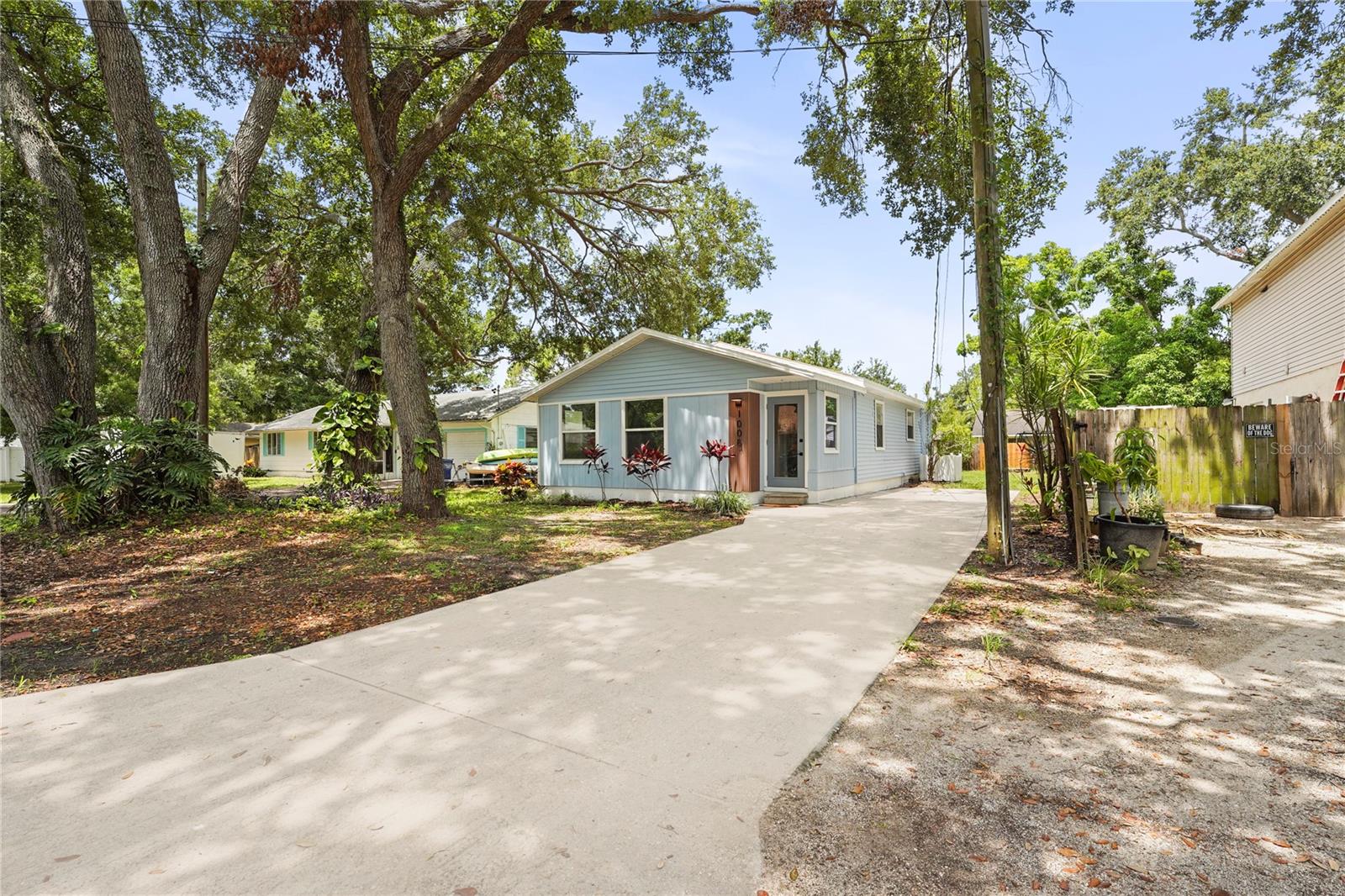 Image 3 of 35 For 1008 37th Street W