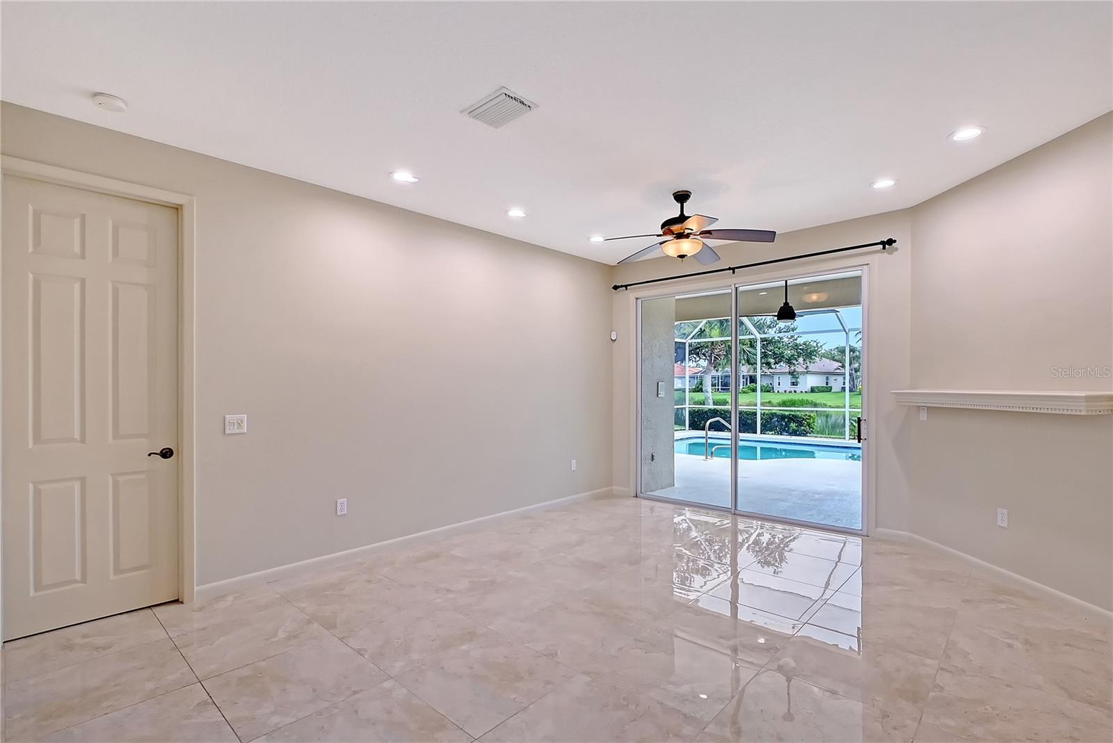 Image 15 of 51 For 5080 Timber Chase Way