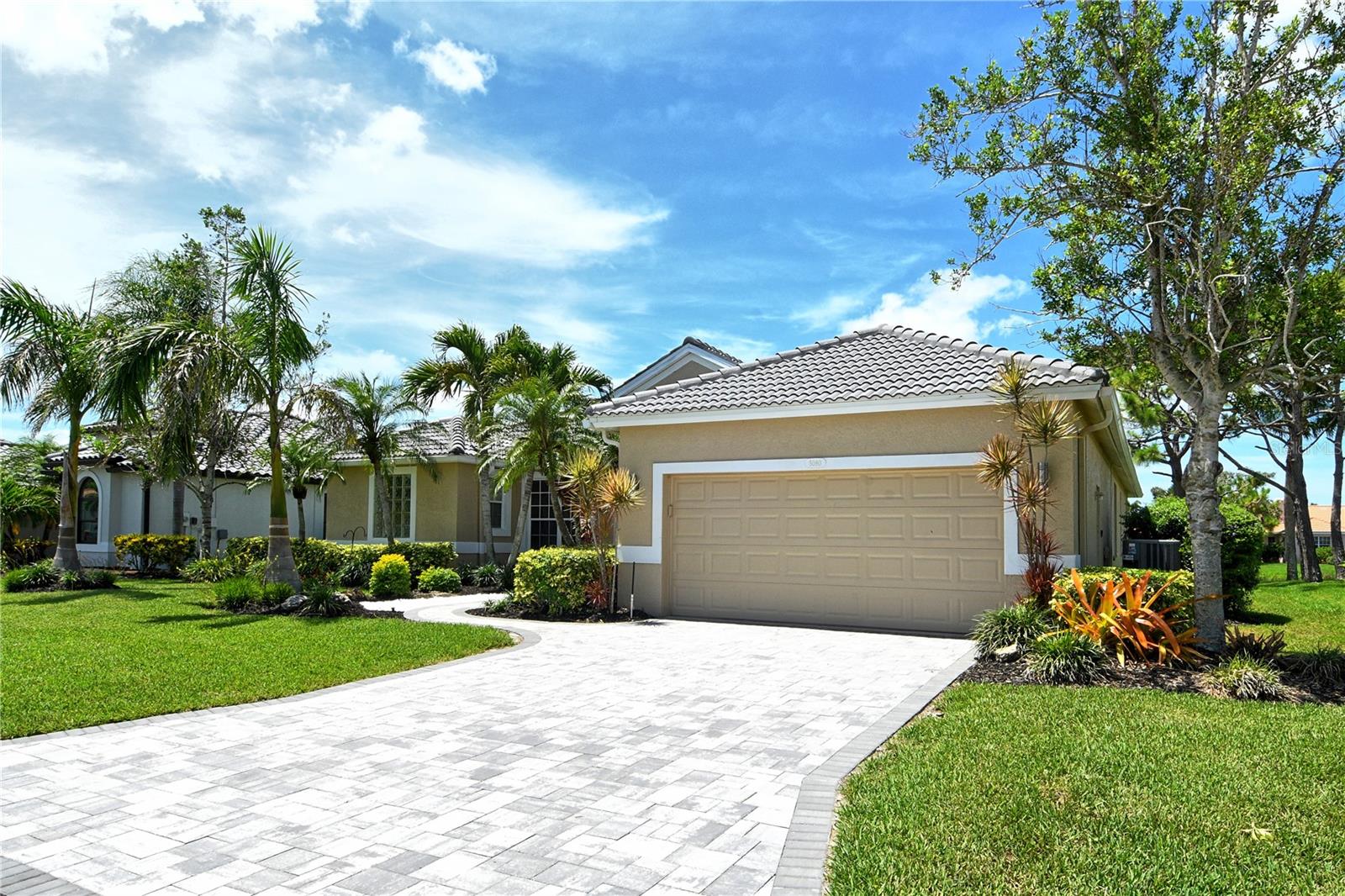 Image 3 of 51 For 5080 Timber Chase Way