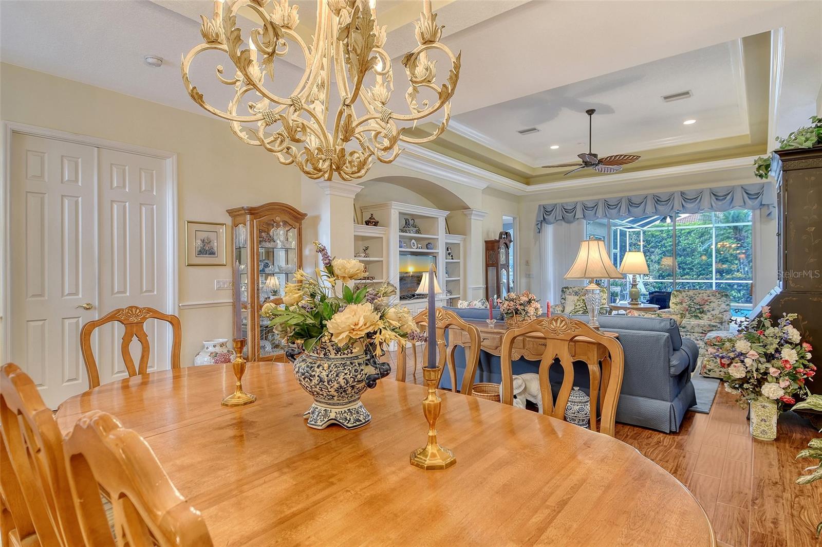Image 12 of 53 For 4132 Brookpointe Court
