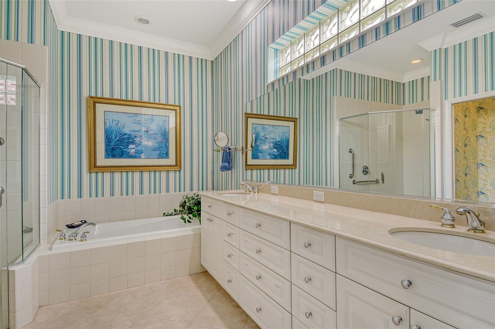 Image 33 of 53 For 4132 Brookpointe Court