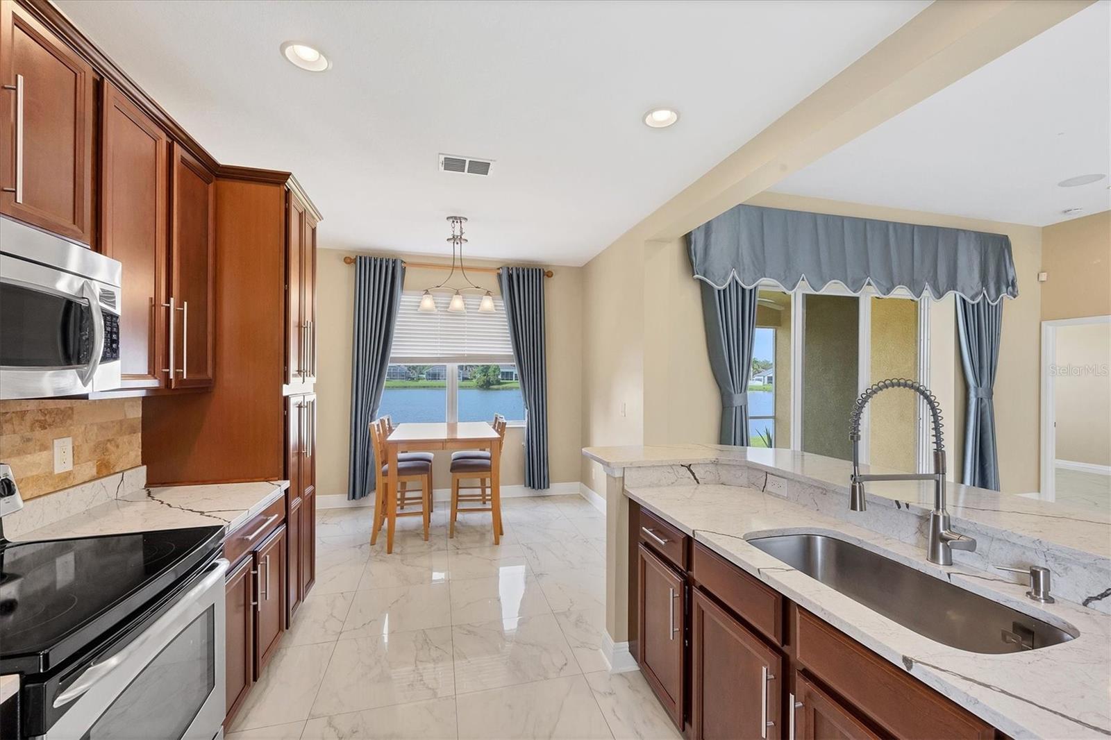 Image 12 of 35 For 5109 72nd Street E