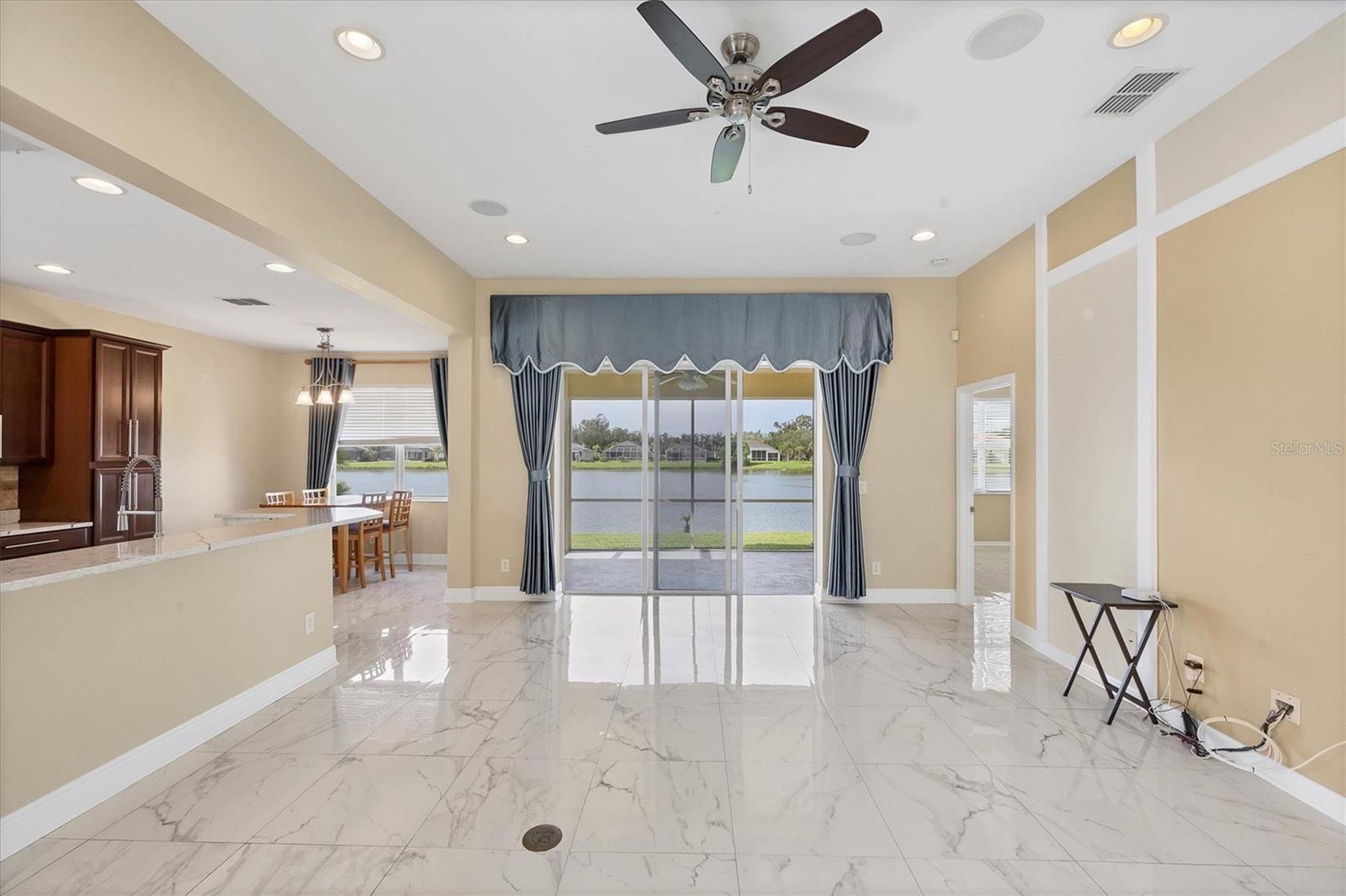 Image 5 of 35 For 5109 72nd Street E
