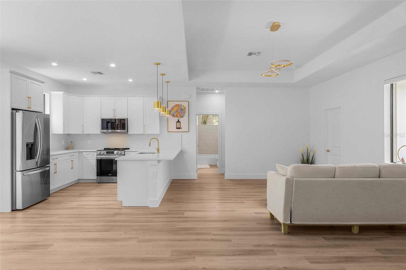 Image 9 of 23 For 4347 Price Boulevard