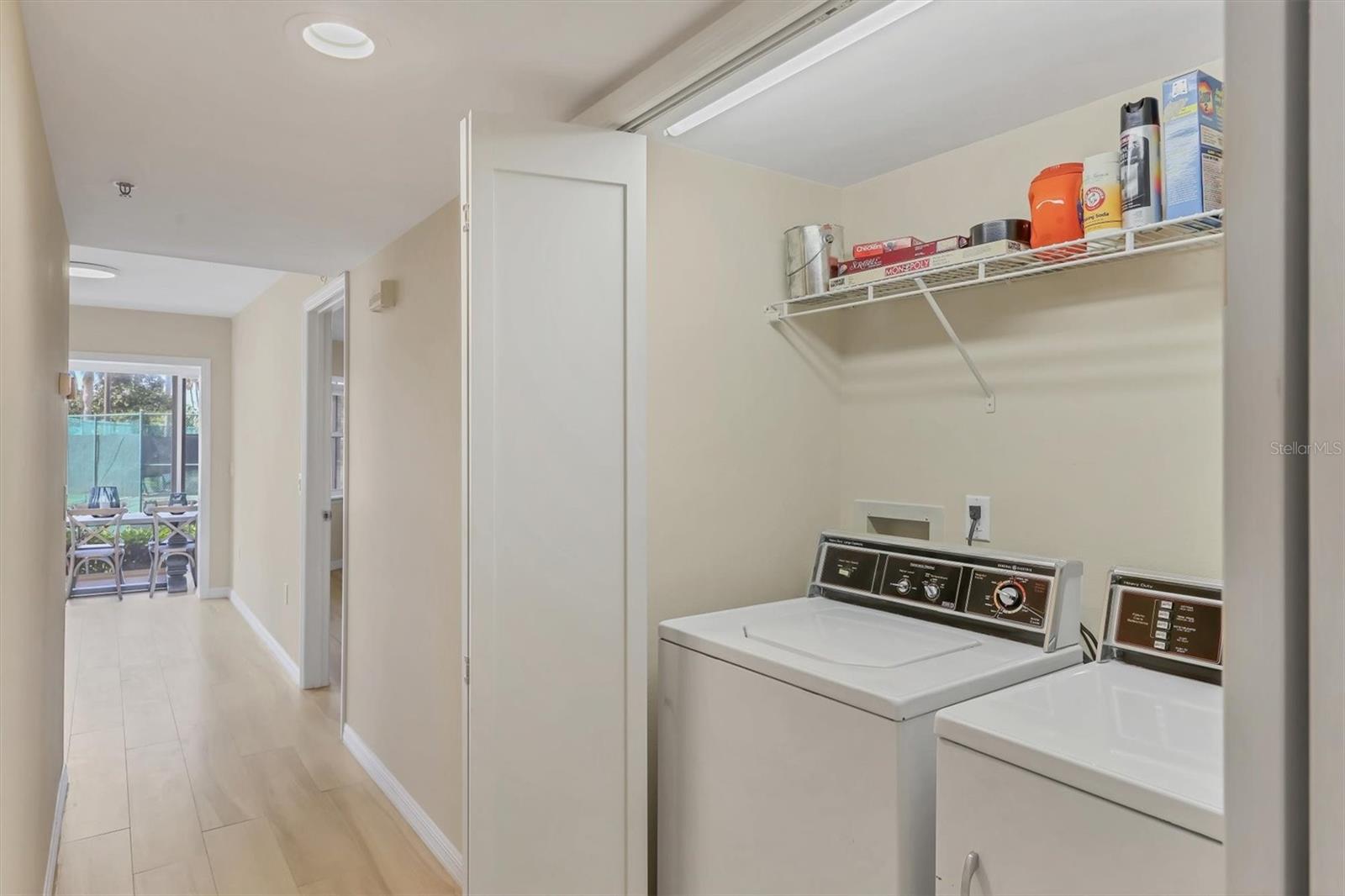 Image 32 of 53 For 1240 Siesta Bayside Drive 1240c