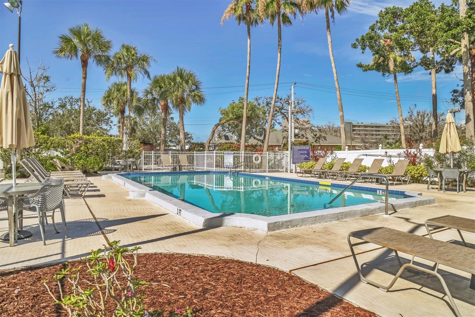 Image 42 of 53 For 1240 Siesta Bayside Drive 1240c