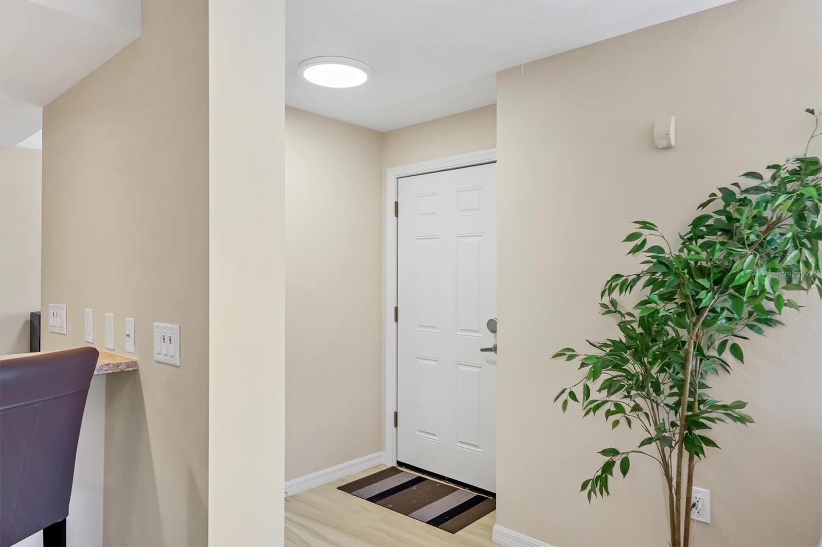 Image 6 of 53 For 1240 Siesta Bayside Drive 1240c