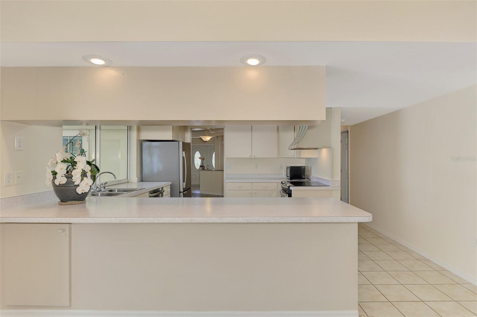 Image 11 of 55 For 5124 Palm Aire Drive