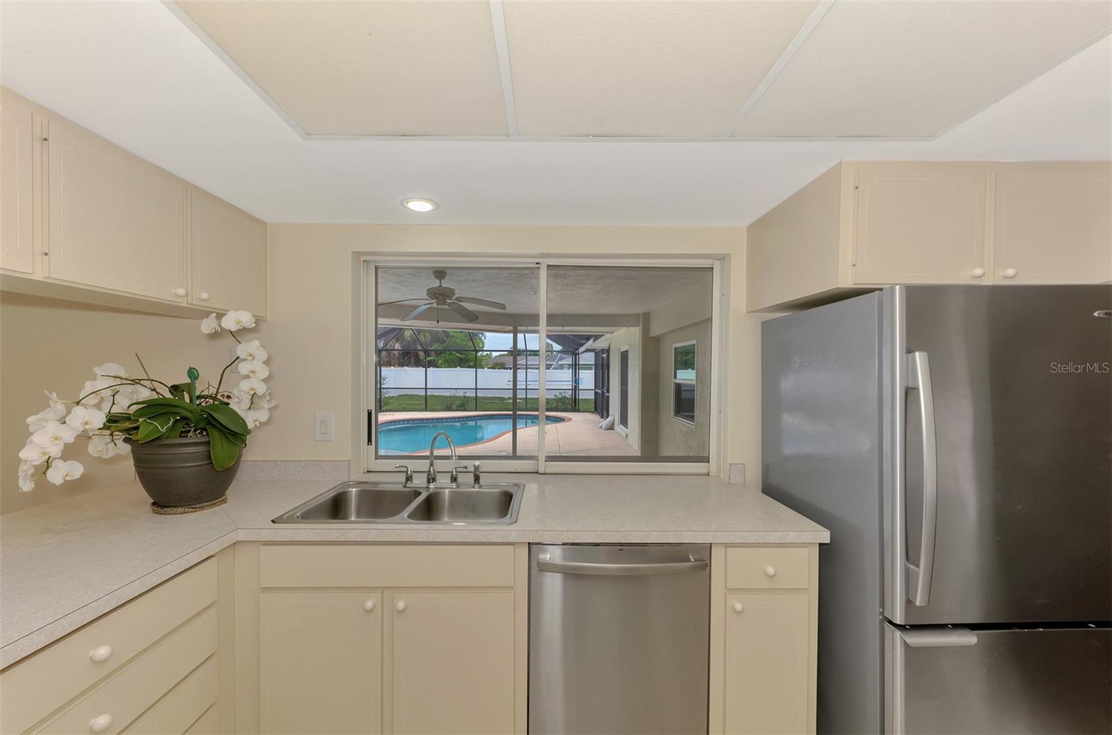 Image 14 of 55 For 5124 Palm Aire Drive