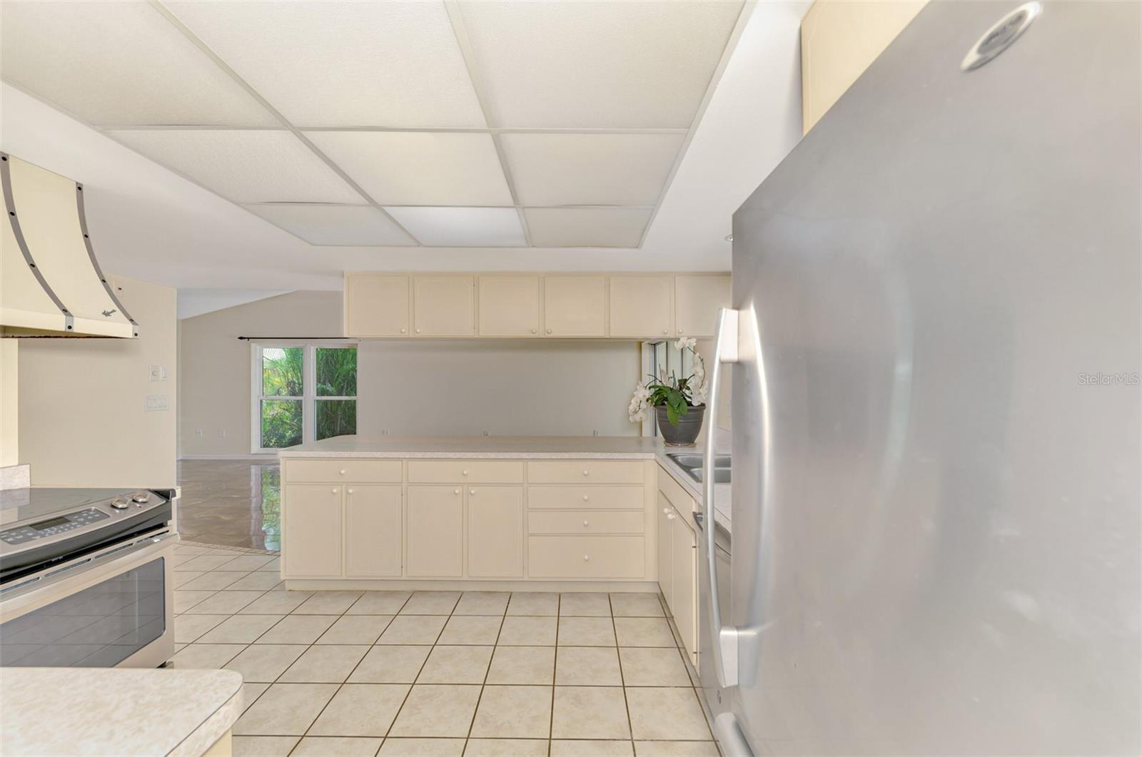 Image 16 of 55 For 5124 Palm Aire Drive
