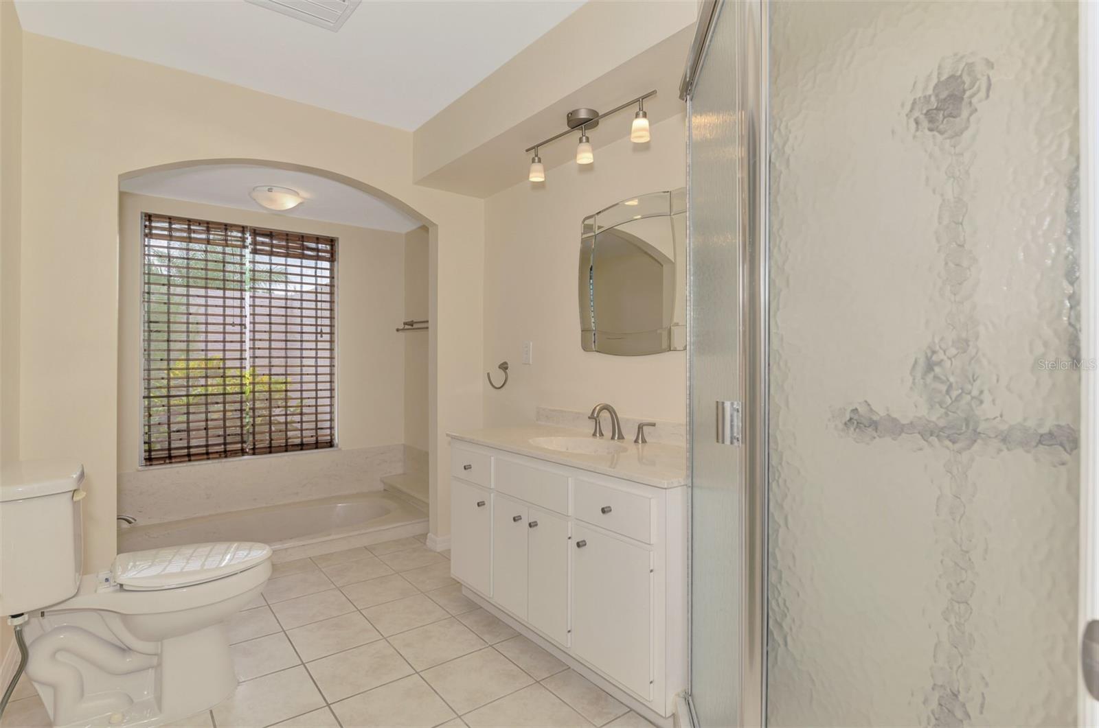Image 36 of 55 For 5124 Palm Aire Drive