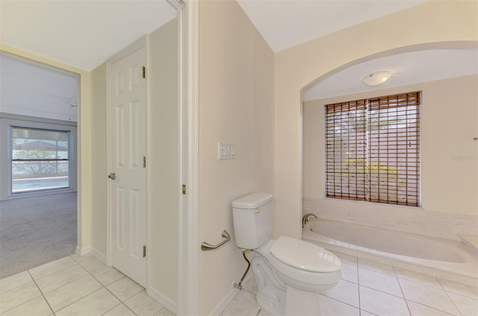 Image 37 of 55 For 5124 Palm Aire Drive
