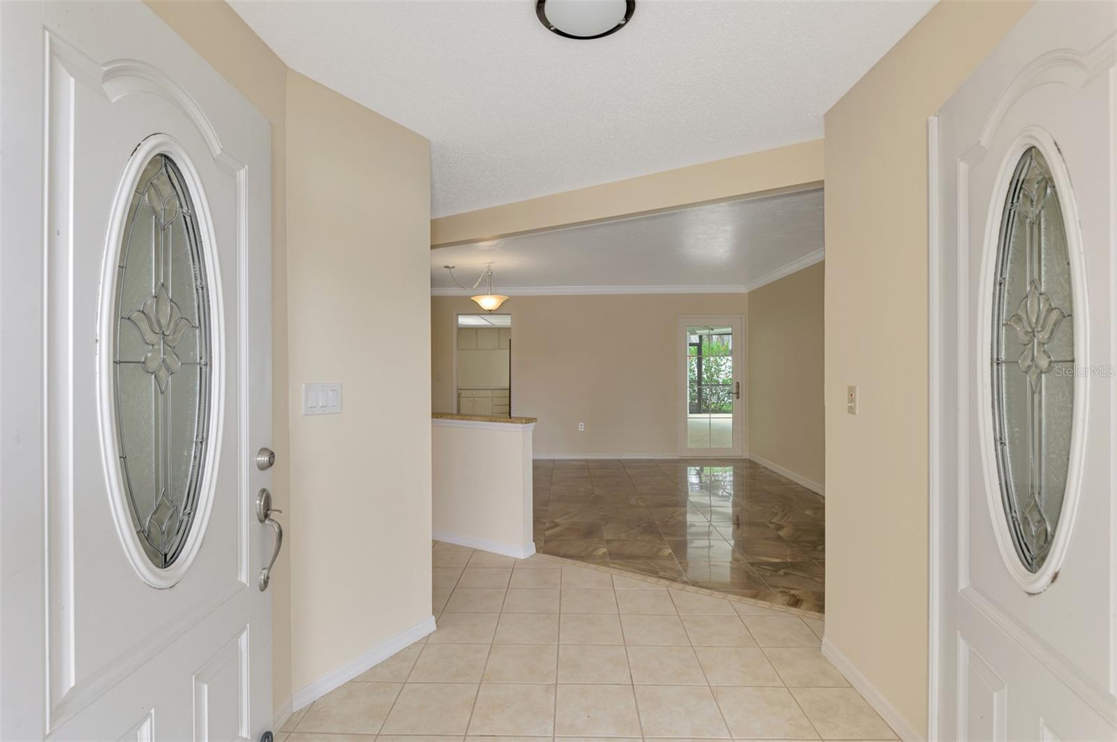 Image 4 of 55 For 5124 Palm Aire Drive