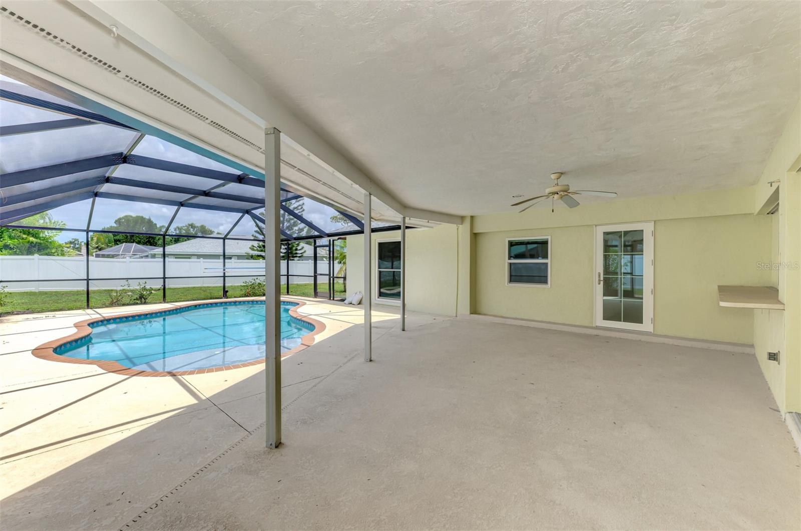 Image 44 of 55 For 5124 Palm Aire Drive