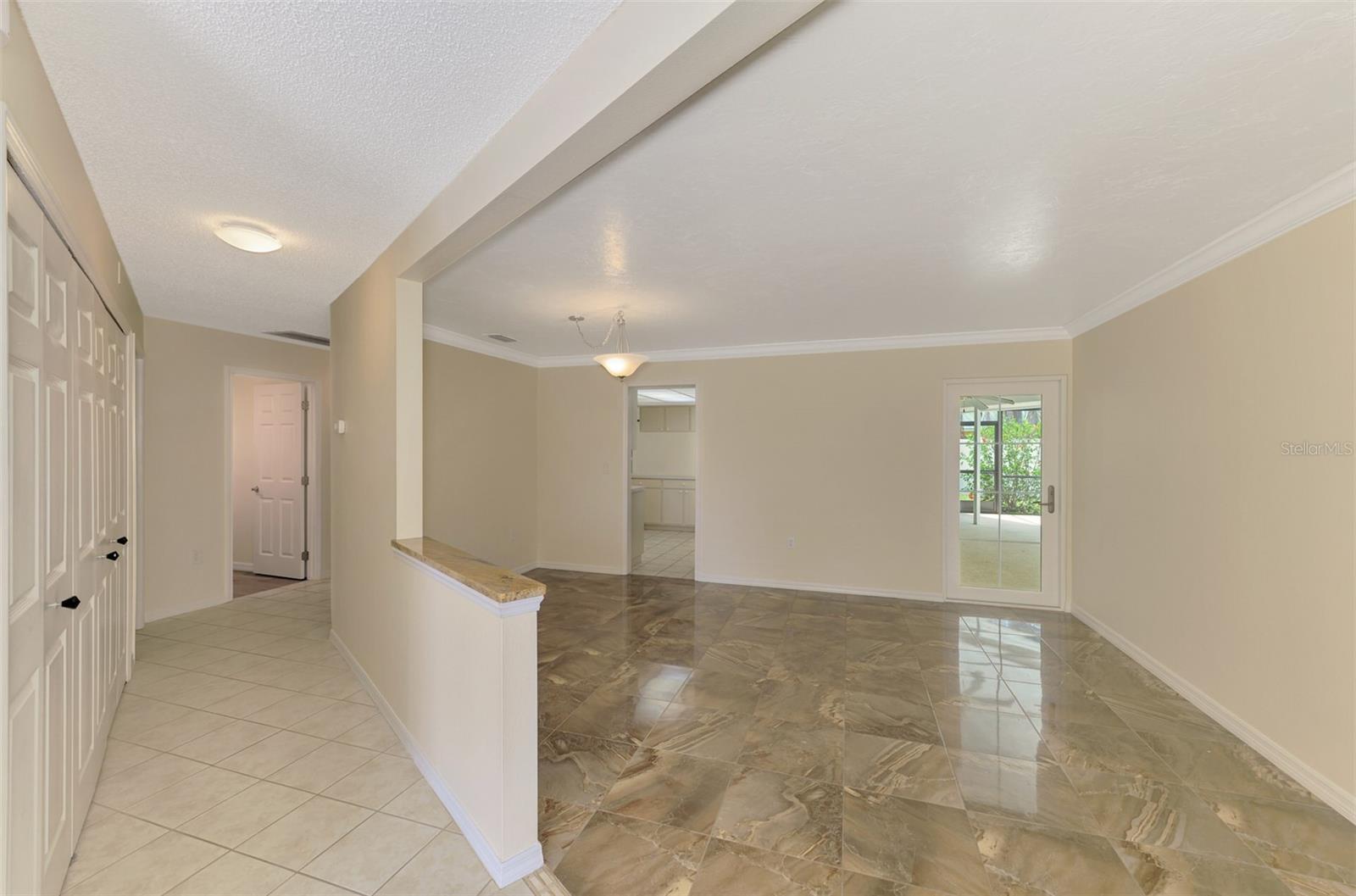 Image 6 of 55 For 5124 Palm Aire Drive