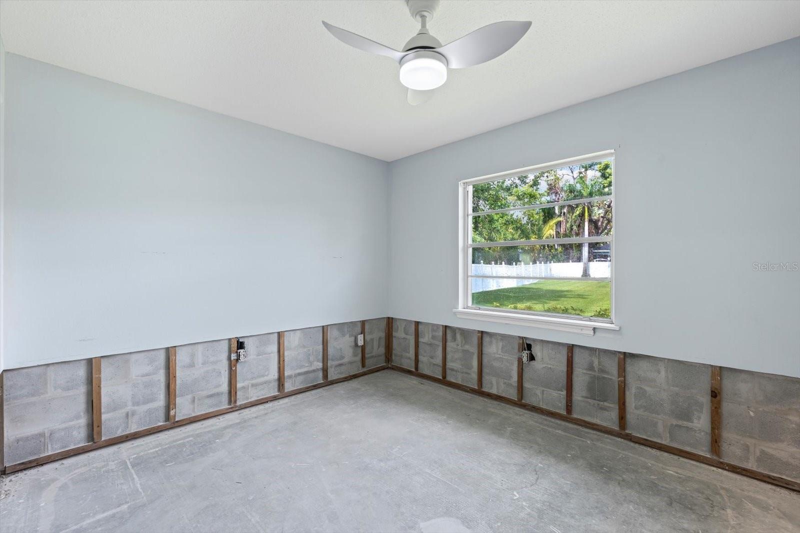 Image 15 of 31 For 2115 9th Avenue W 3d