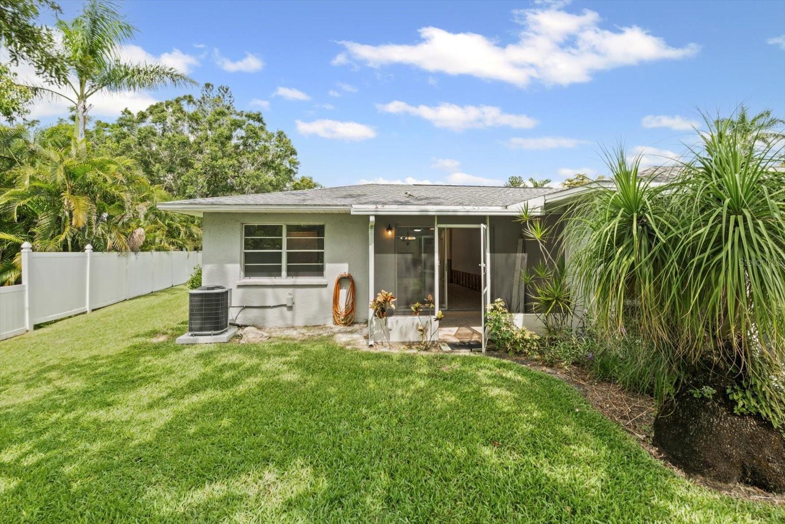 Image 21 of 31 For 2115 9th Avenue W 3d