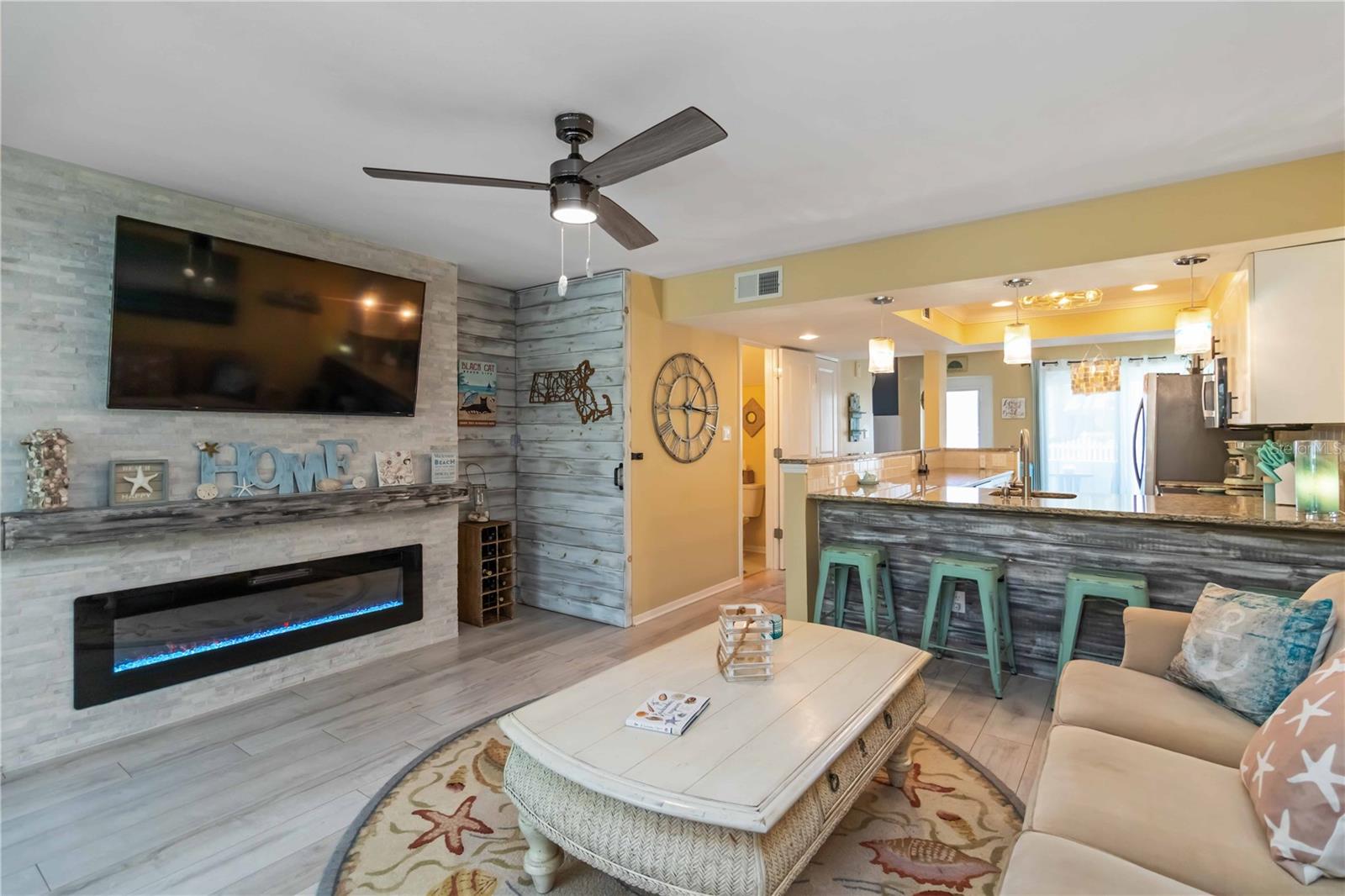 Image 8 of 64 For 1753 Dawn Street 305