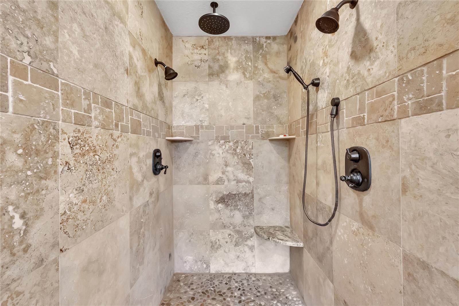 Image 17 of 32 For 2411 Nassau Street