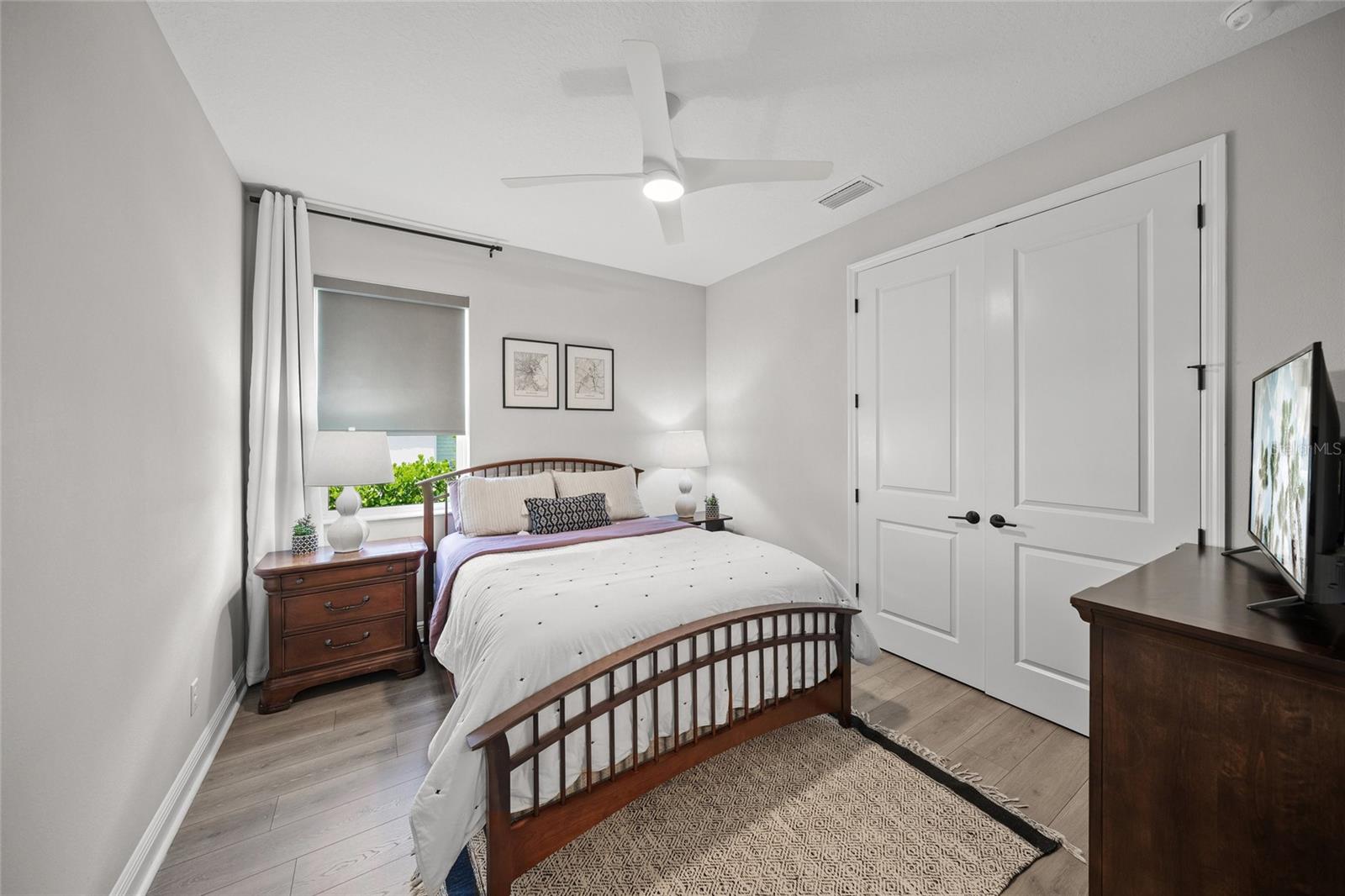 Image 42 of 76 For 11422 Apple Tree Circle