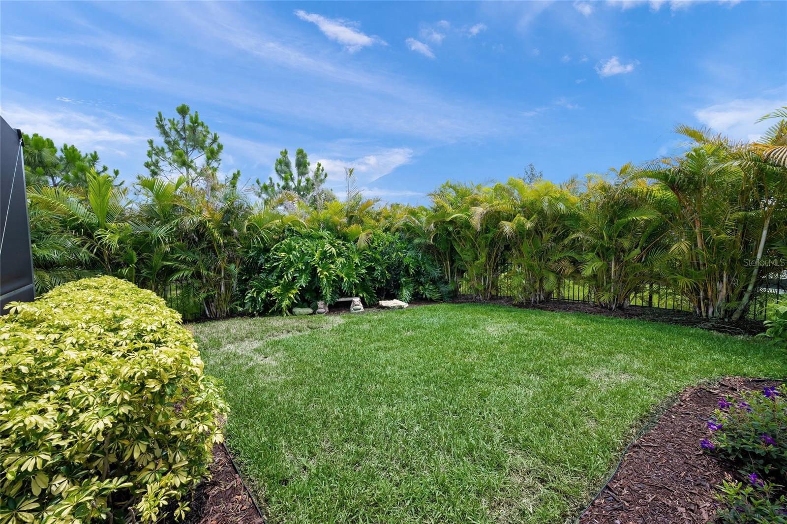 Image 64 of 76 For 11422 Apple Tree Circle