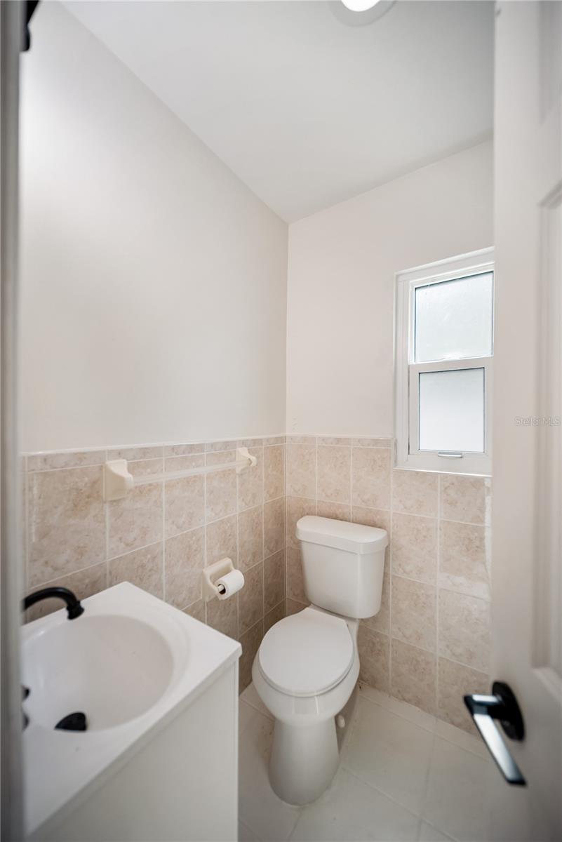 Image 33 of 47 For 1881 Orchid Street