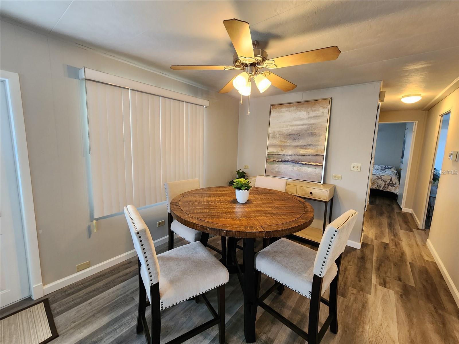 Image 6 of 14 For 111 49th Avenue W