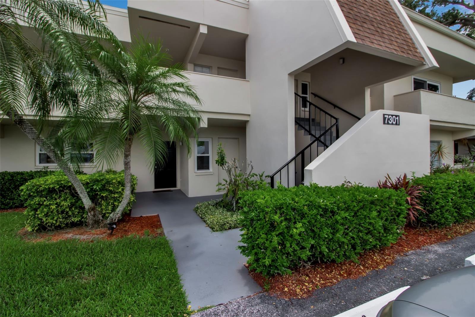 Image 2 of 64 For 7301 W. Country Club Drive N 108