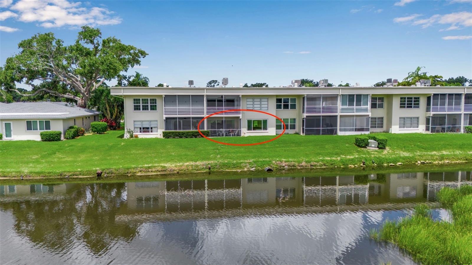 Image 4 of 64 For 7301 W. Country Club Drive N 108