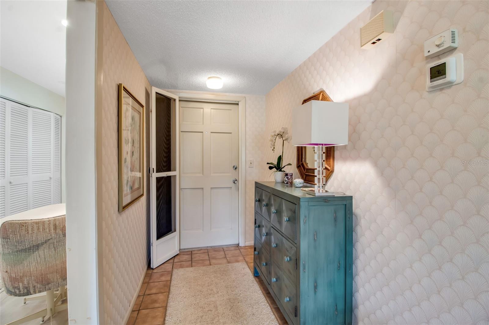 Image 6 of 64 For 7301 W. Country Club Drive N 108