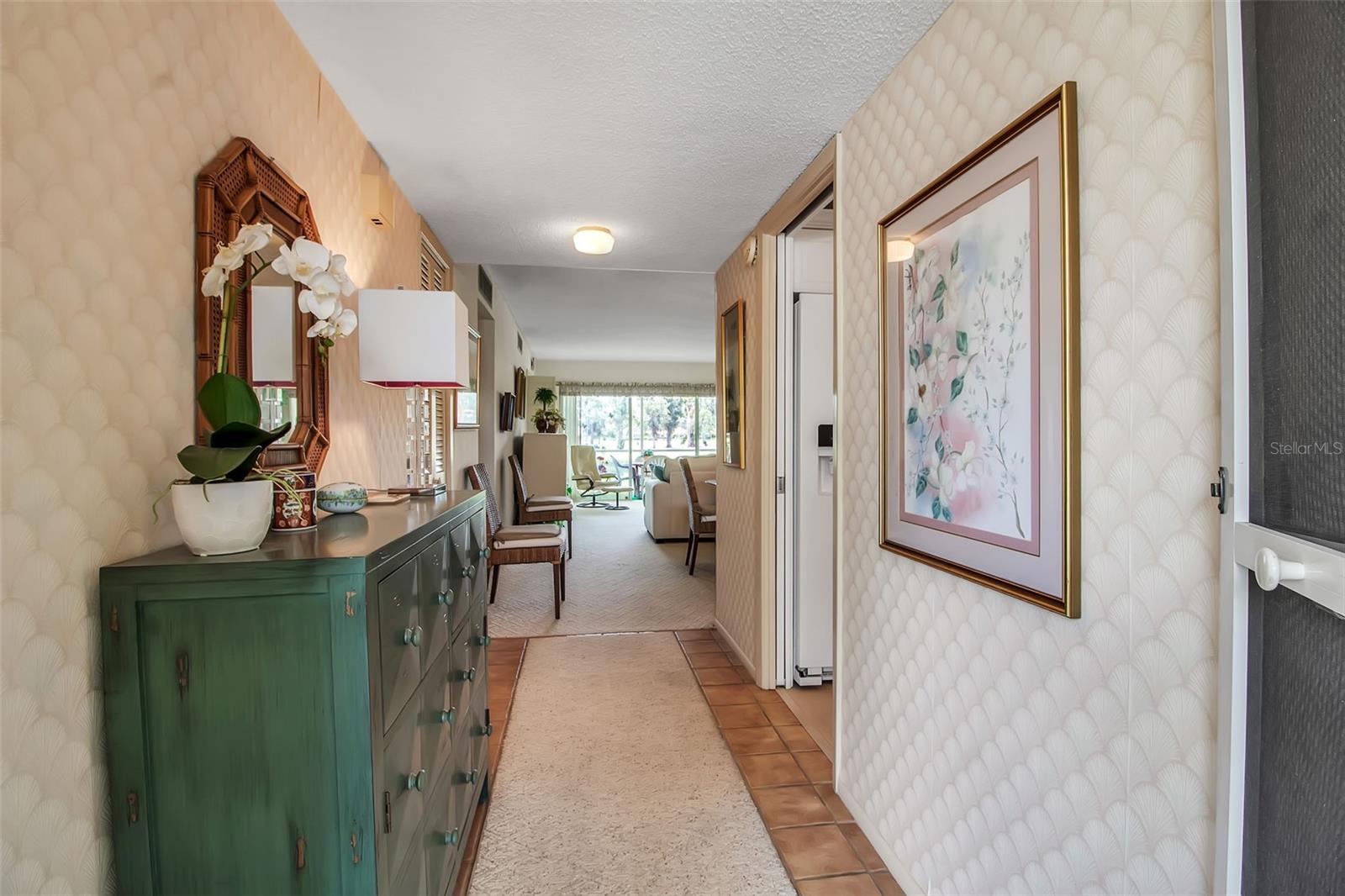 Image 8 of 64 For 7301 W. Country Club Drive N 108