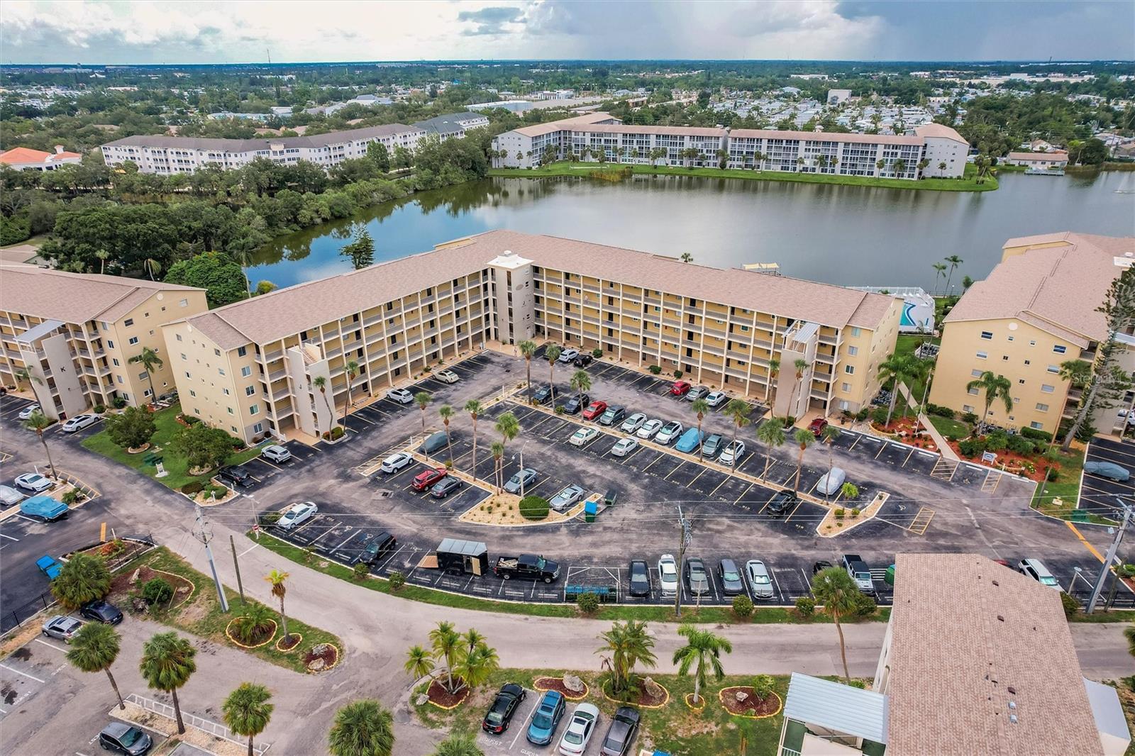 Details for 3635 Lake Bayshore Drive J-410, BRADENTON, FL 34205