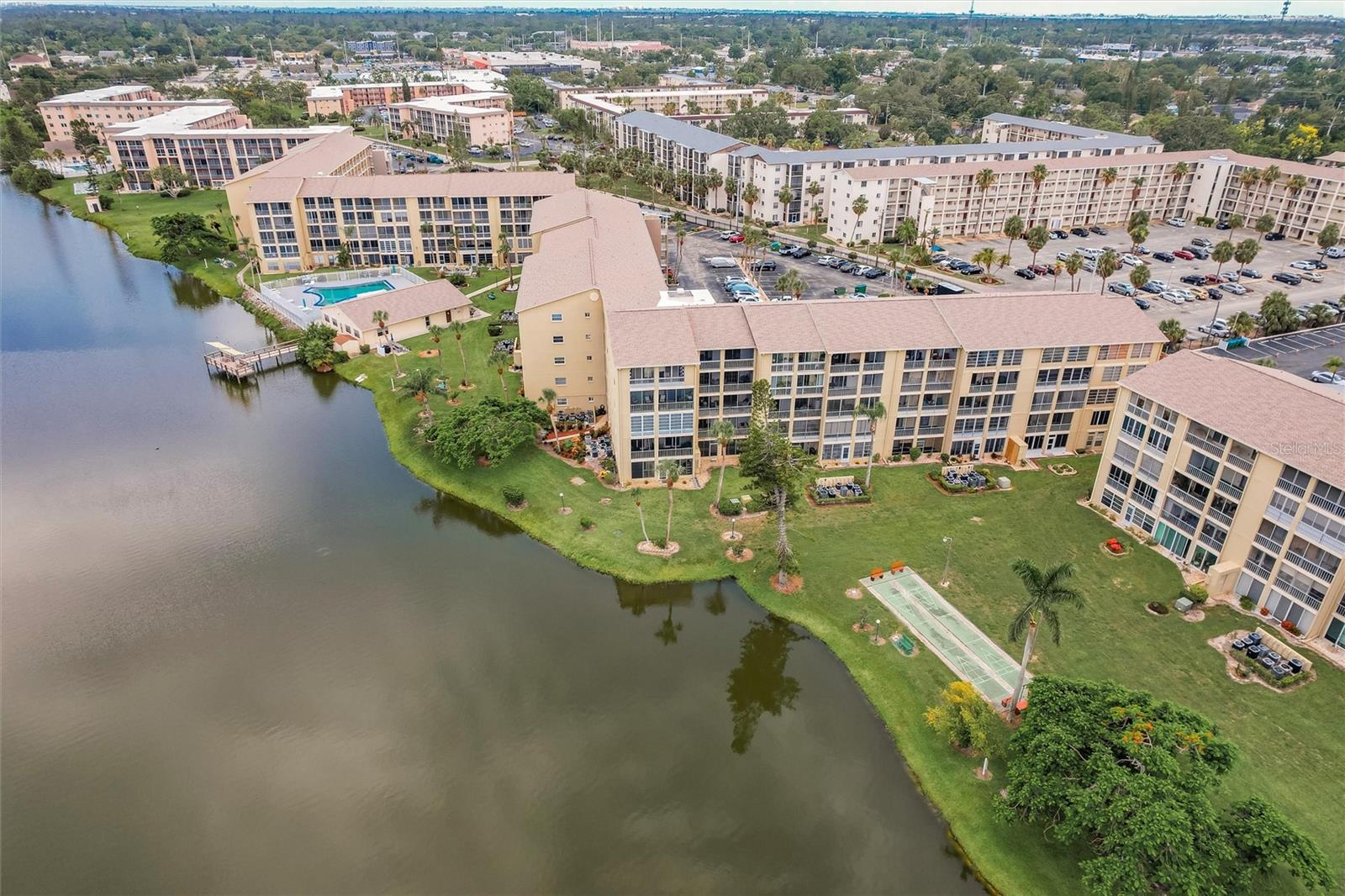 Image 47 of 64 For 3635 Lake Bayshore Drive J-410