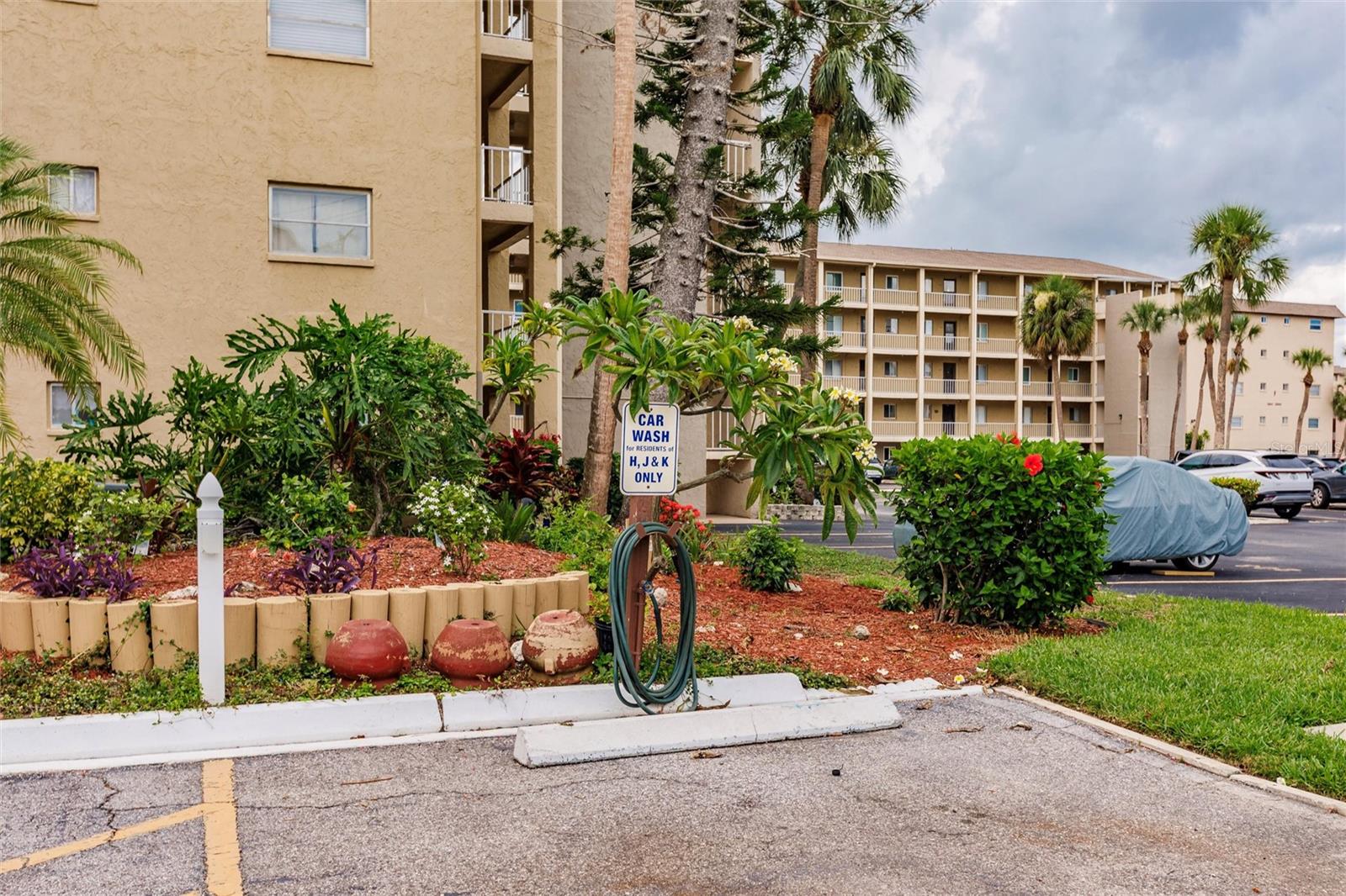 Image 57 of 64 For 3635 Lake Bayshore Drive J-410