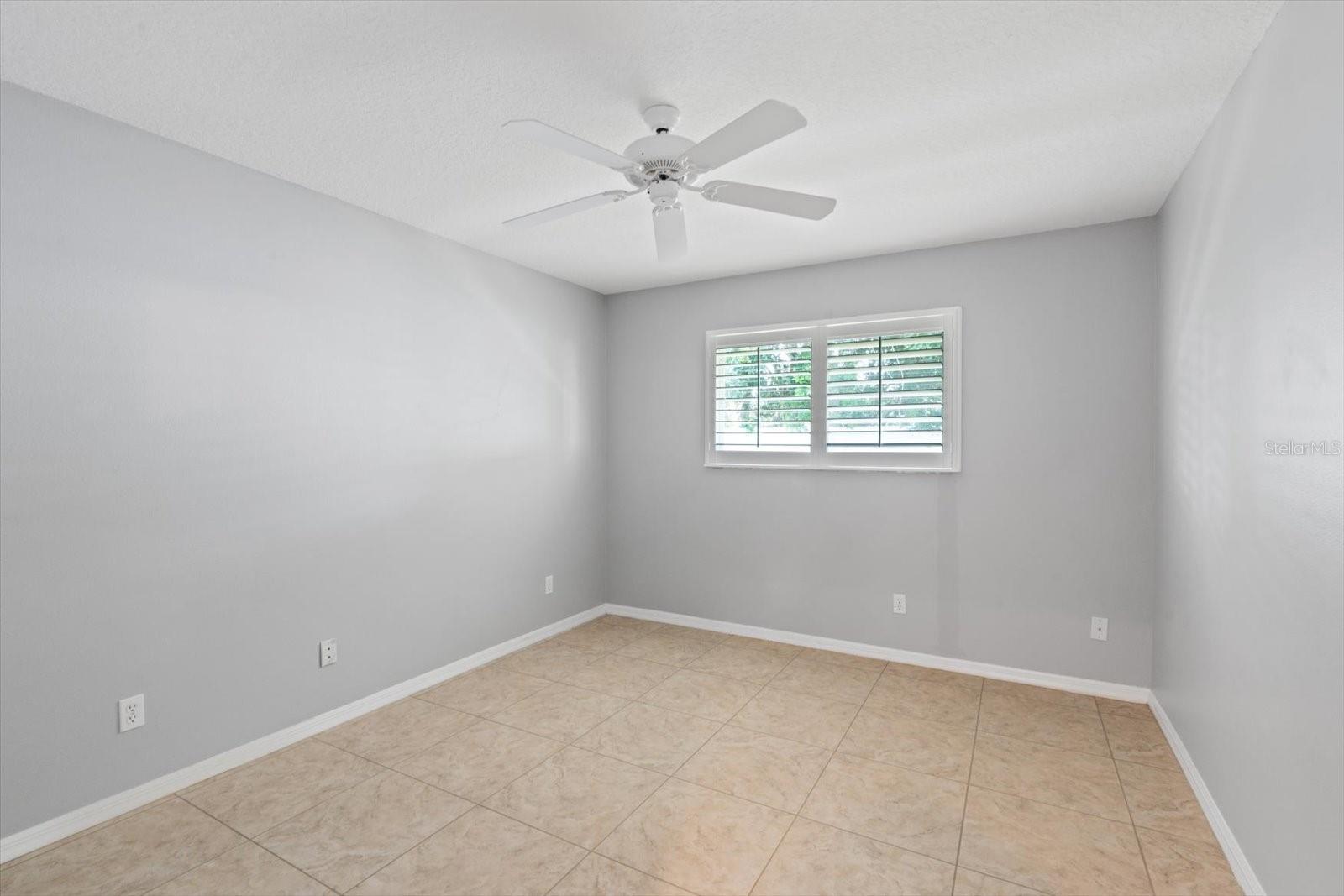 Image 24 of 32 For 5206 19th Avenue W
