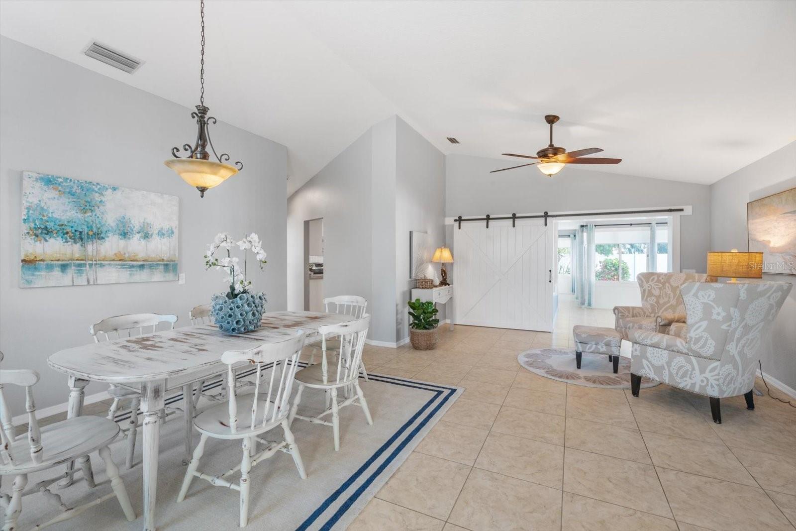 Image 3 of 32 For 5206 19th Avenue W