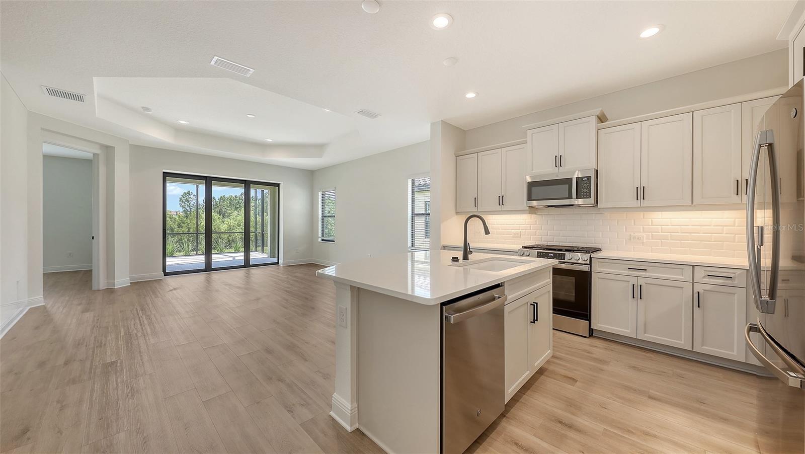 Image 16 of 47 For 248 Altamura Circle