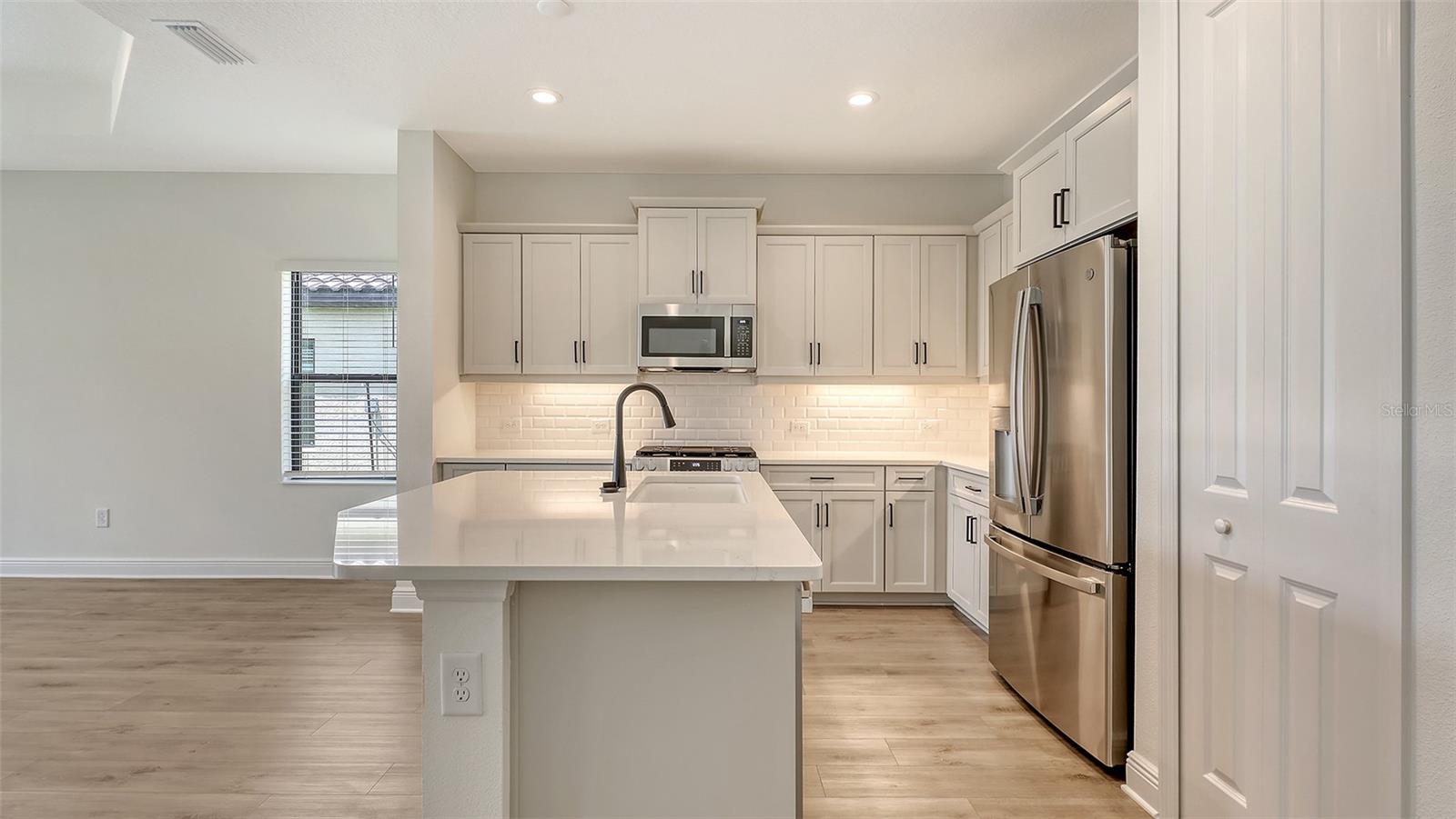 Image 17 of 47 For 248 Altamura Circle