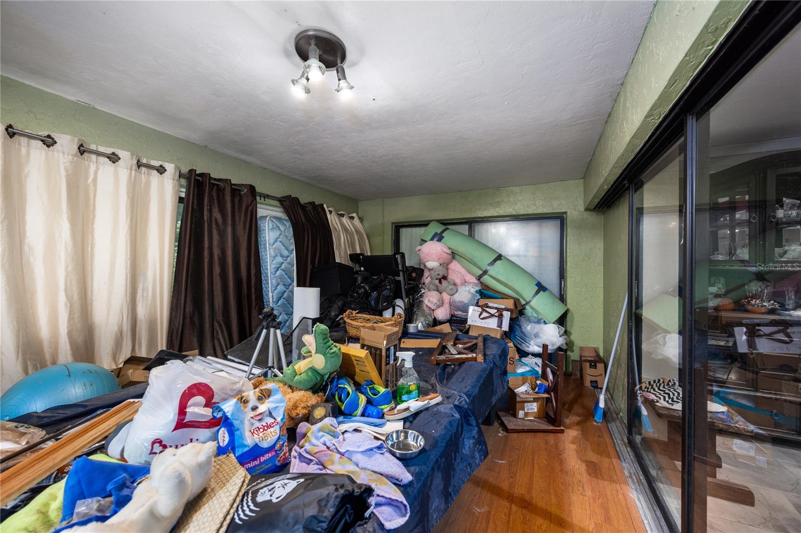 Image 32 of 43 For 4310 65th Terrace