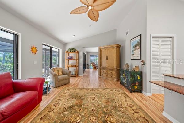 Image 10 of 50 For 2181 Harbourside Drive 1403