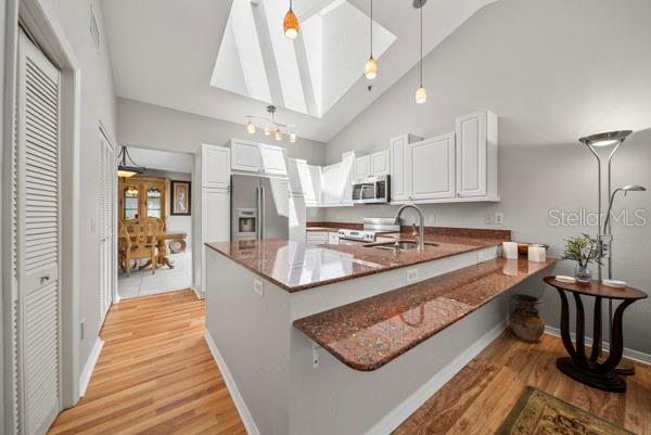 Image 11 of 50 For 2181 Harbourside Drive 1403