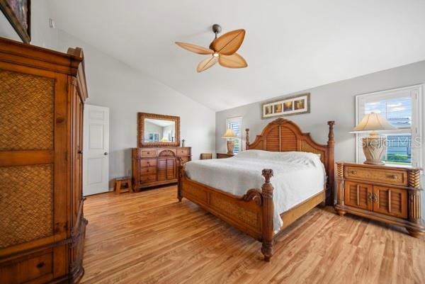 Image 19 of 50 For 2181 Harbourside Drive 1403