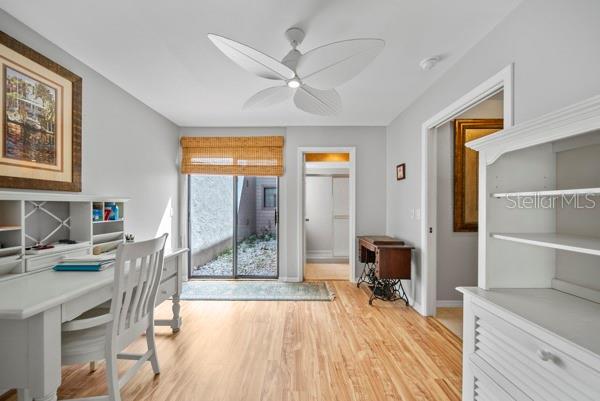 Image 27 of 50 For 2181 Harbourside Drive 1403