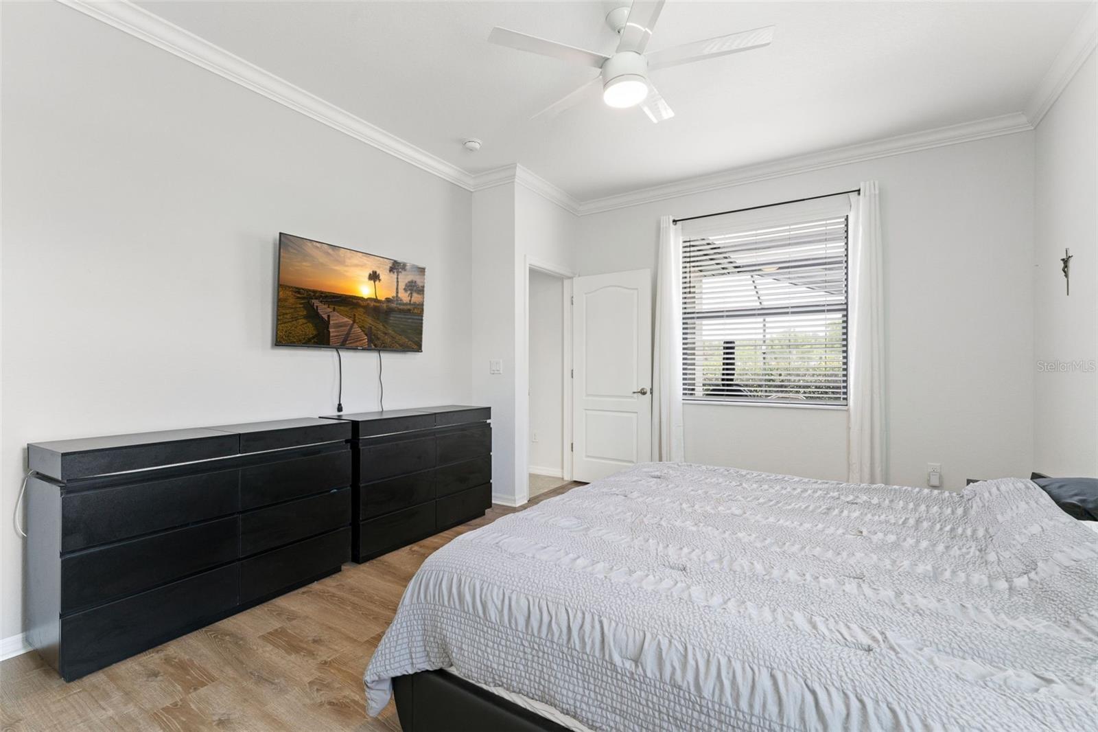 Image 16 of 64 For 14246 Vindel Circle