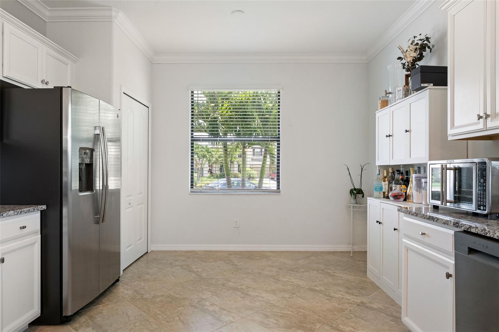 Image 9 of 64 For 14246 Vindel Circle