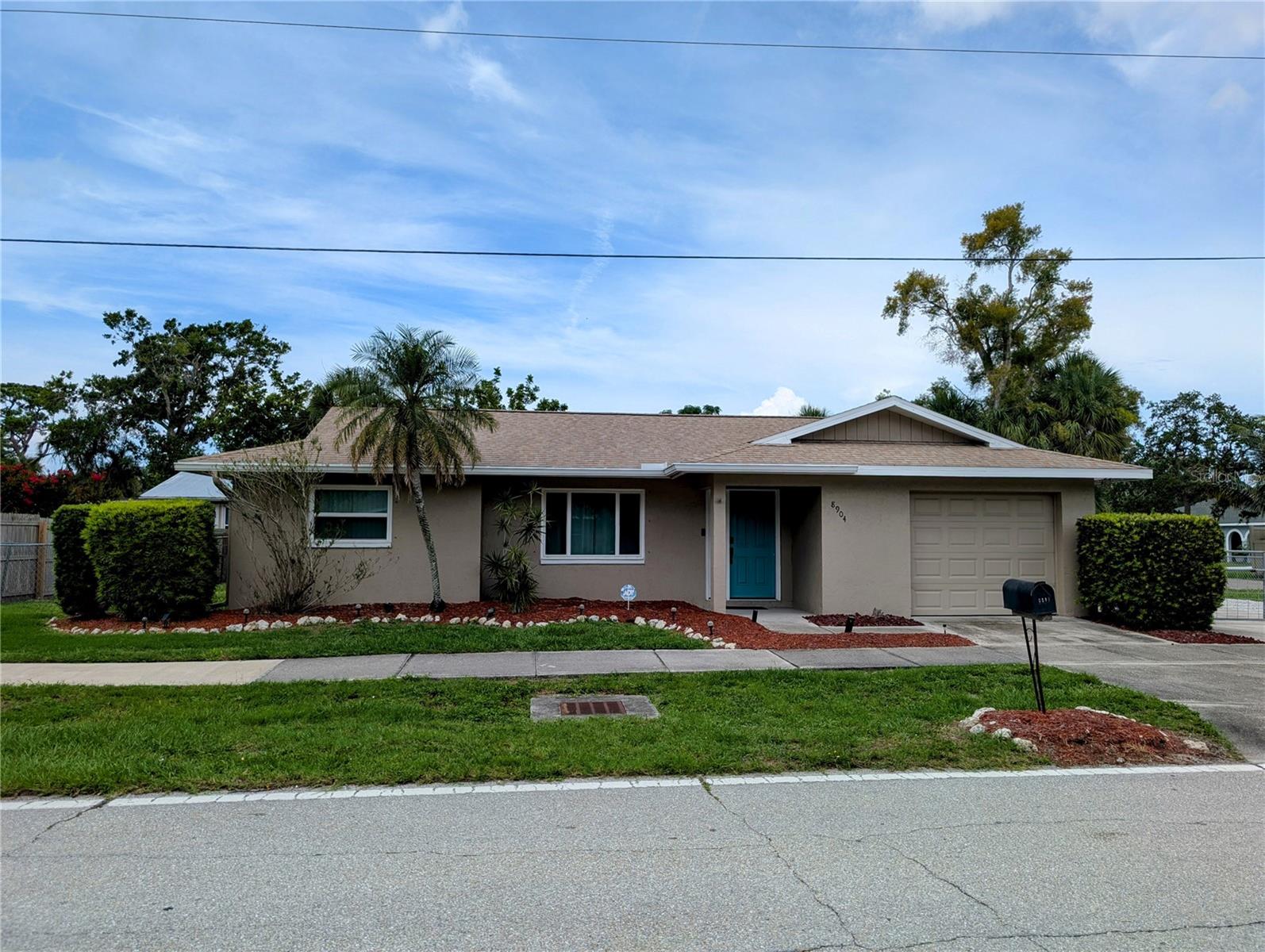 Details for 8904 Vamo Road, SARASOTA, FL 34231
