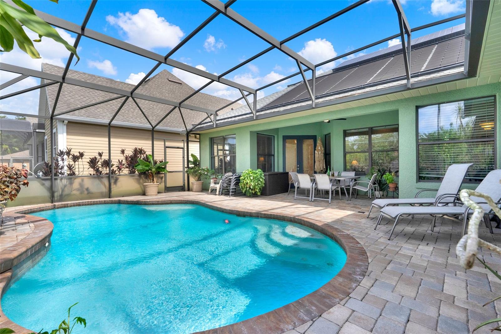 Image 28 of 48 For 17426 Tailfeather Court