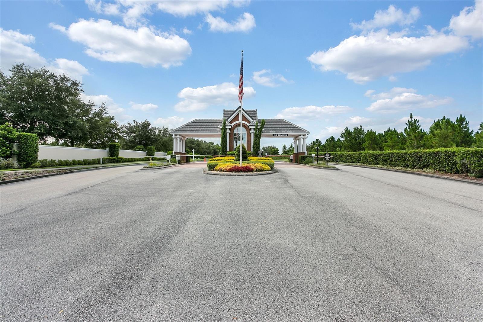Image 34 of 48 For 17426 Tailfeather Court