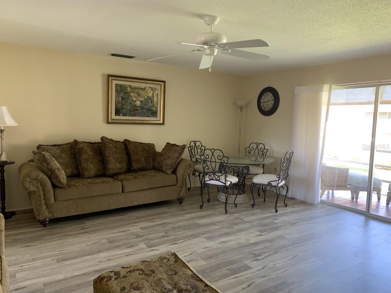 Image 12 of 21 For 3504 Beneva Road 207