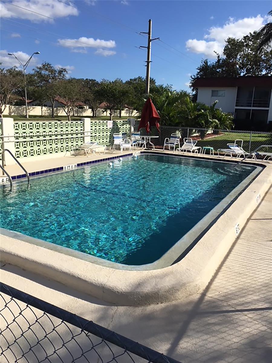 Image 2 of 21 For 3504 Beneva Road 207